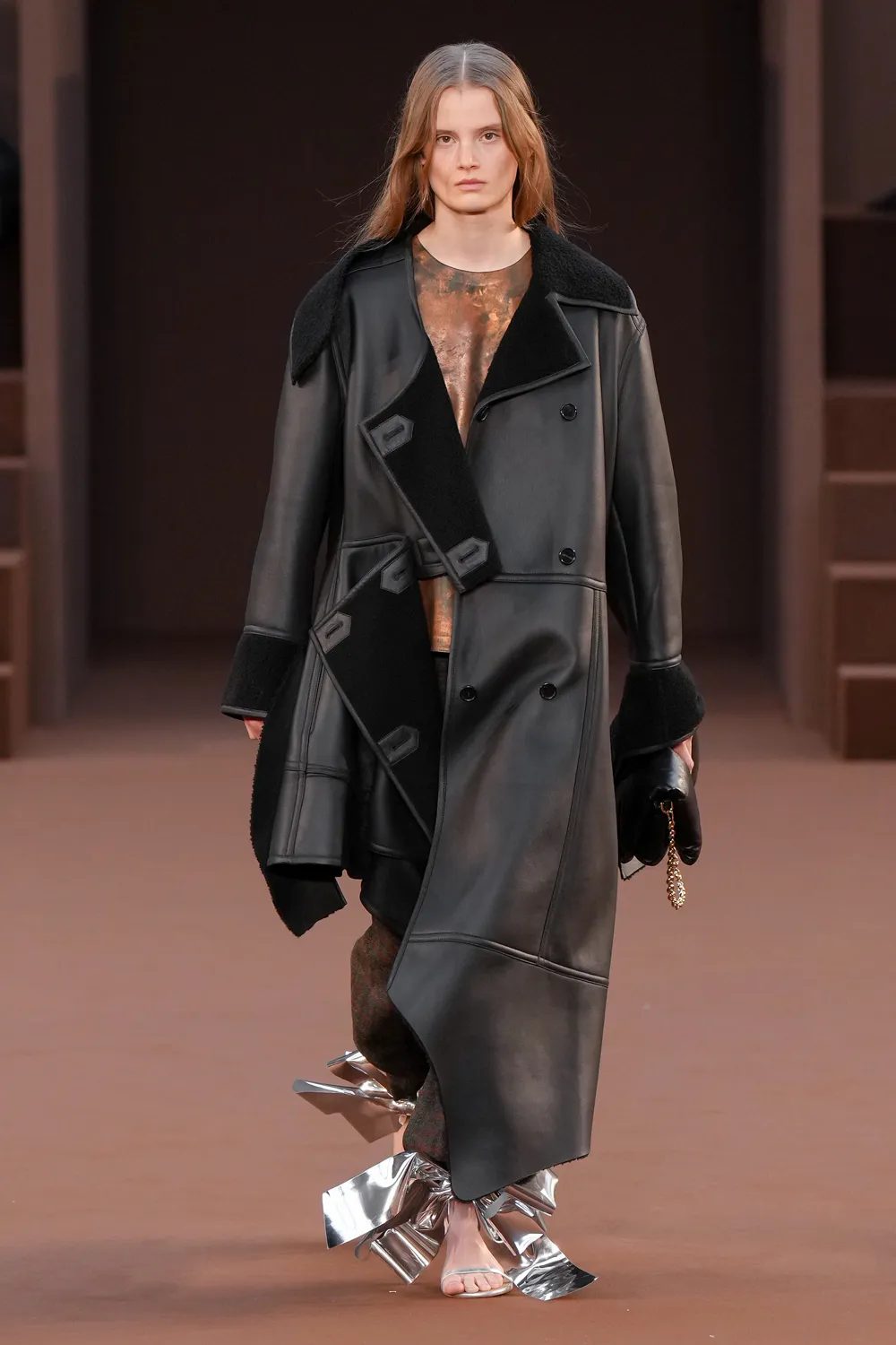 LOEWE 'CAR-DRESS' CAUSE CHAOS AT FW22 SHOW