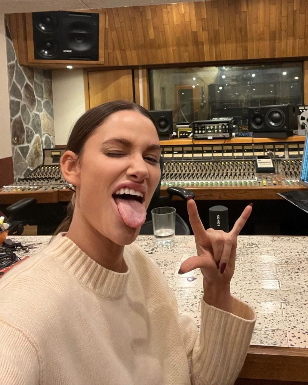 Culted Sounds: Niia talks about her new Al Pacino-inspired album Bobby Deerfield