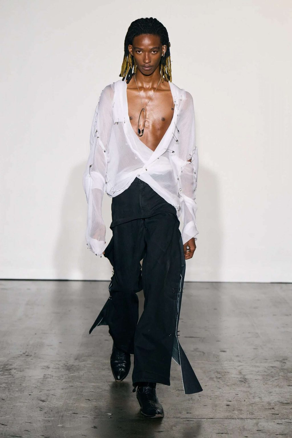 SO, WHAT WENT DOWN AT LONDON FASHION WEEK?