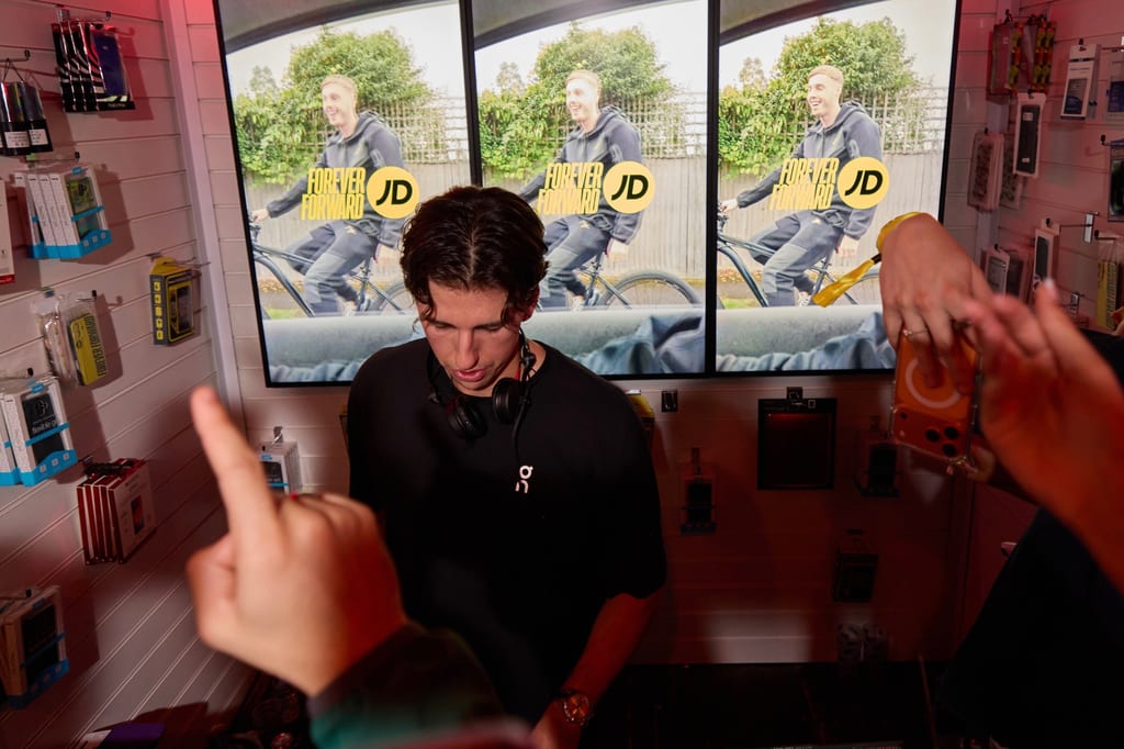JD Sports handed 286 young people a phone, and made it their 2025 Christmas ad