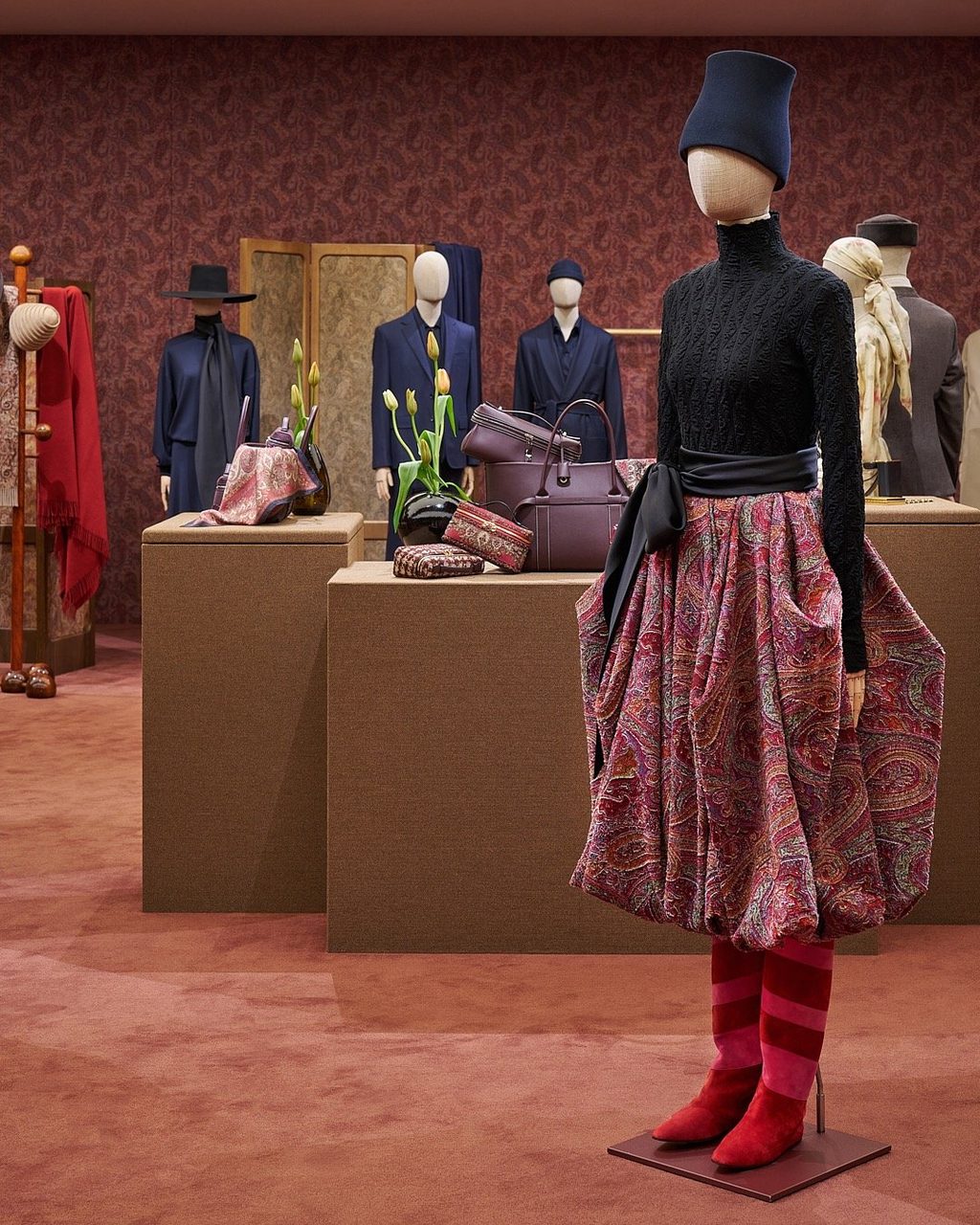 Loro Piana’s FW26-27 presentation is all about "Nomadic Reverie”