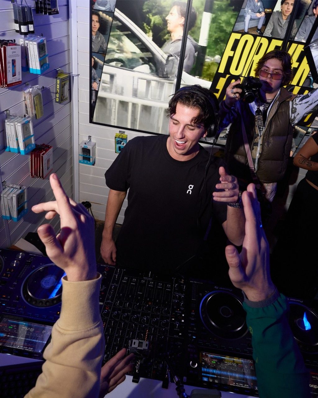 JD Sports handed 286 young people a phone, and made it their 2025 Christmas ad
