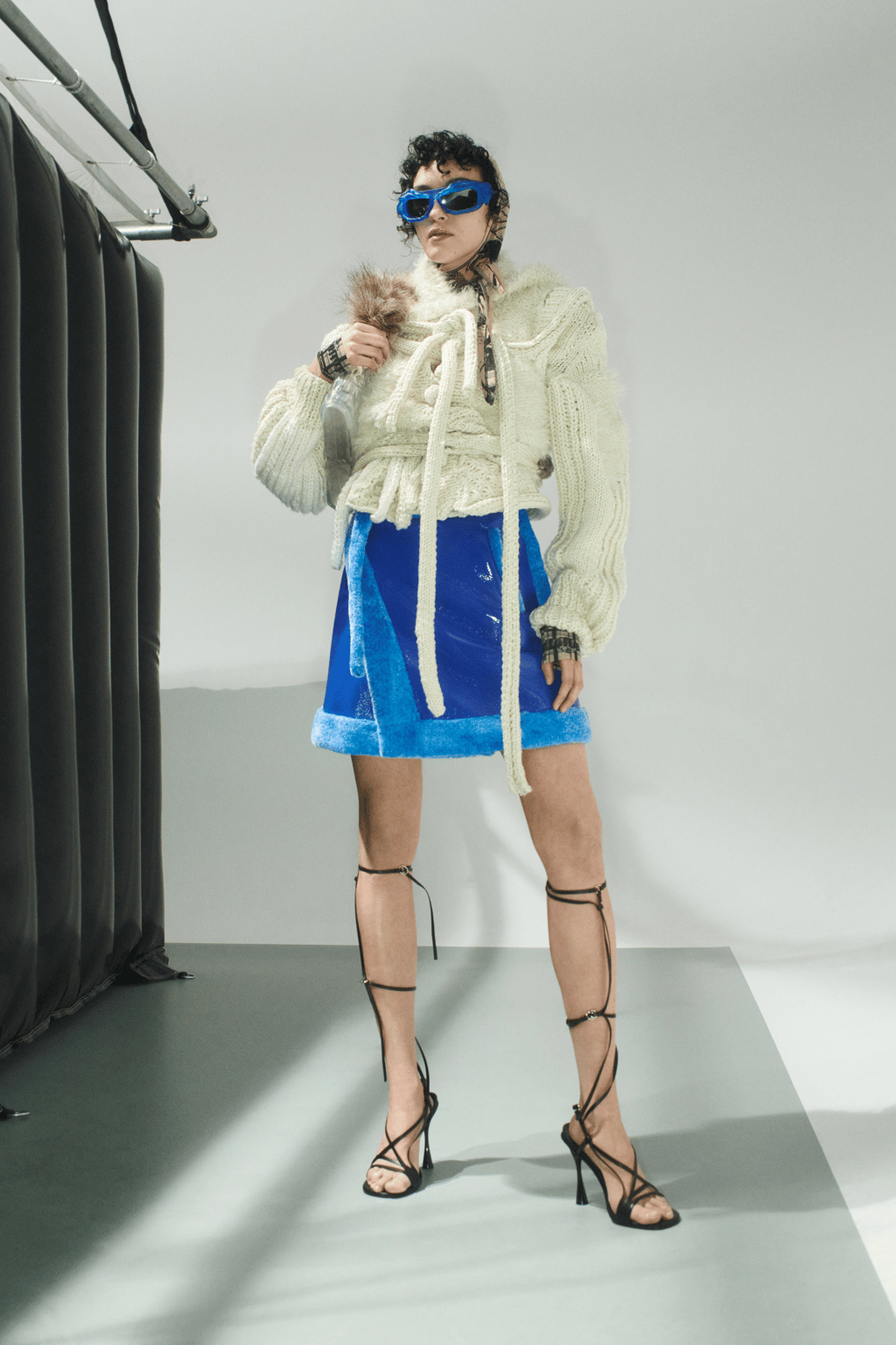 OTTOLINGER BROUGHT US LOW-LIT HUES & HIGH-LIT LOOKS