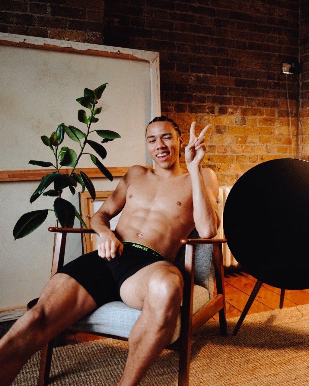 CULTED TALKS TRACK TO RUNWAY WITH NICLAS BAKER