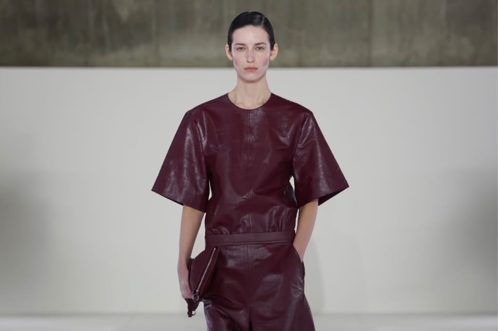 COS keeps things bold, clean and brilliant for its SS26 Seoul show