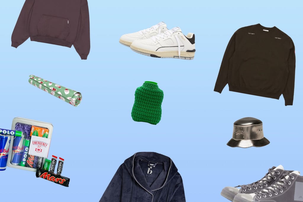 12 CHRISTMAS ESSENTIALS TO STOP YOU FROM SPIRALLING