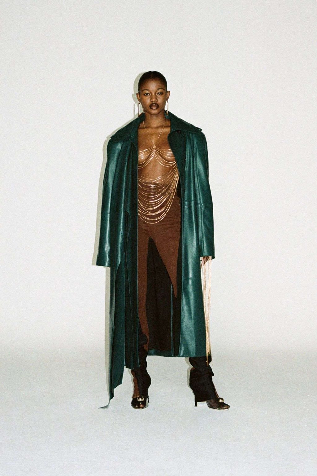 CADWALLADER DOES IT AGAIN FOR MUGLER AW21
