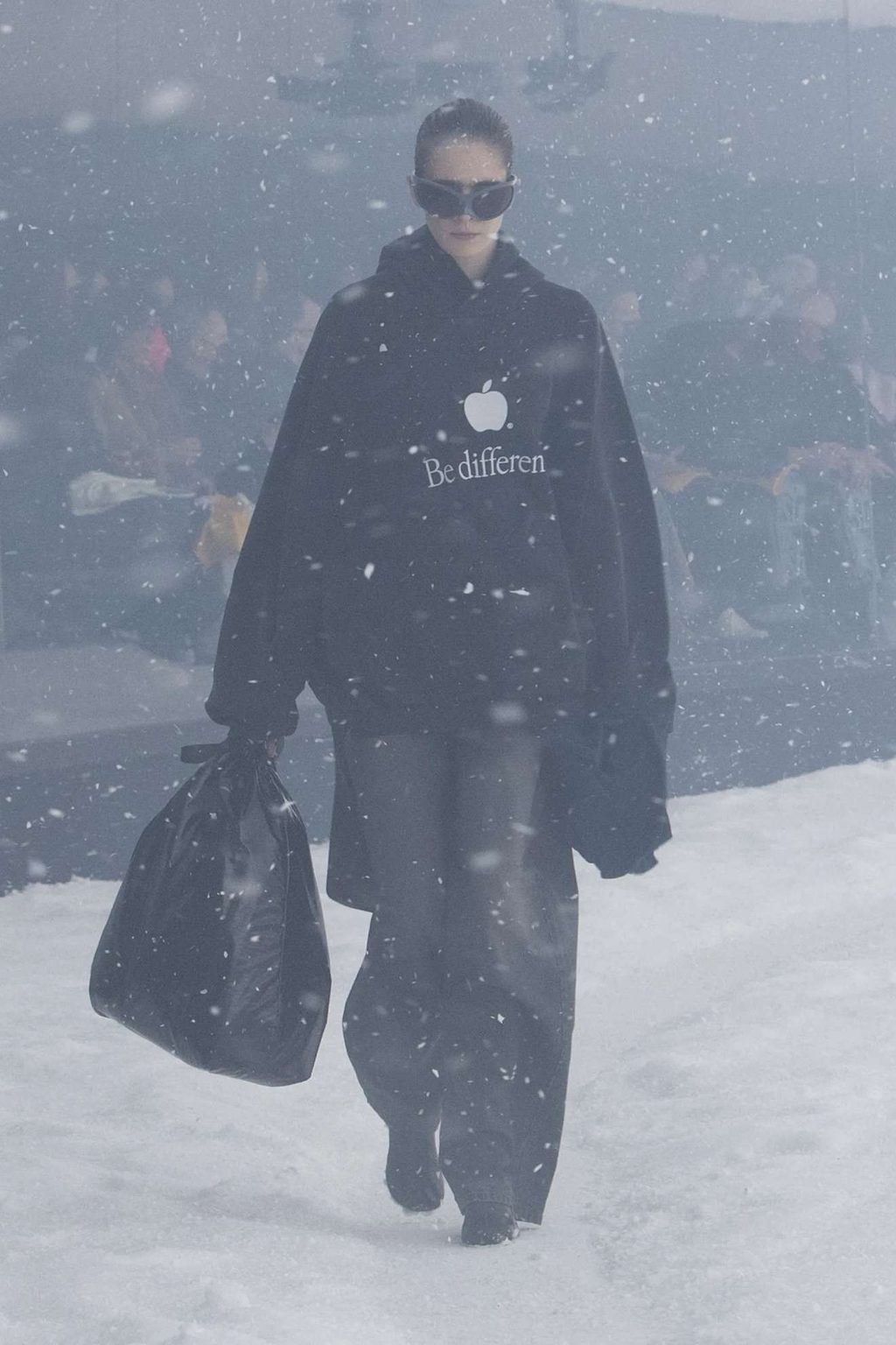 THE BALENCIAGA SHOW WAS MEANT TO BE AN UNCOMFORTABLE VIEWING EXPERIENCE