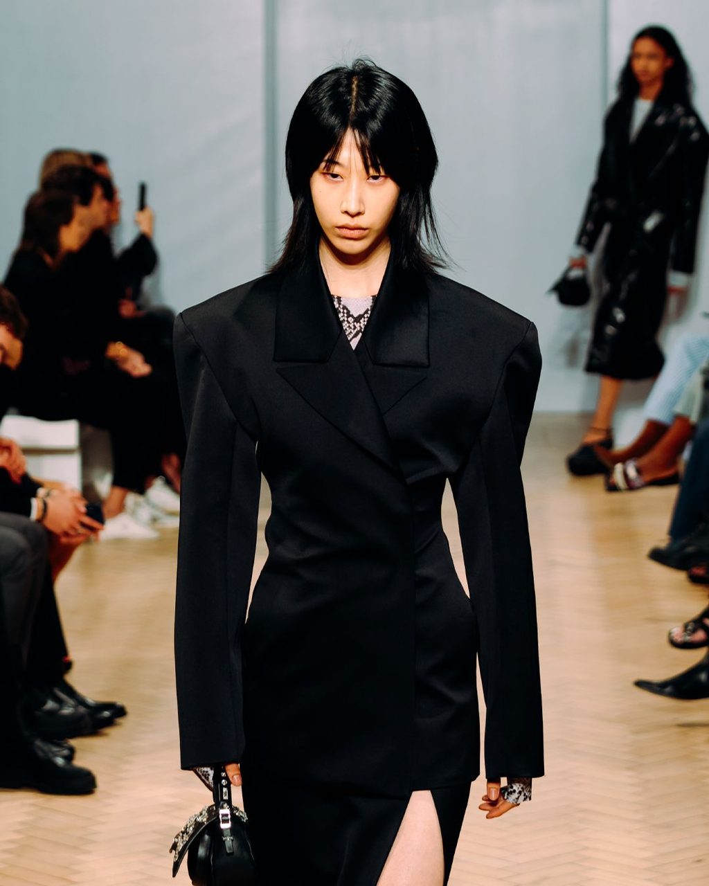 THE 5 LOOKS WE WON’T FORGET (ME NOT) FROM 16ARLINGTON