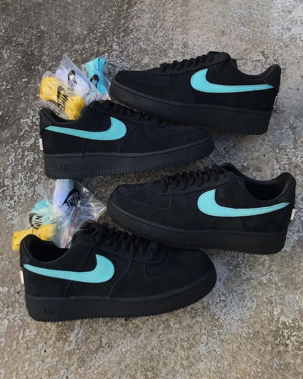 A LEGENDARY PAIR: TIFFANY & CO. X NIKE AF1 LOW