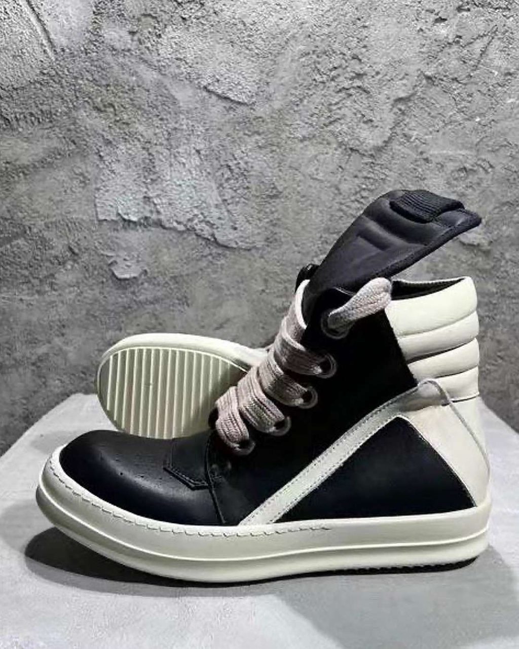 THE BEST APPROACH IS HEAD-ON: HERE ARE THE MOST IMPORTANT INTRODUCTORY PIECES FROM RICK OWENS