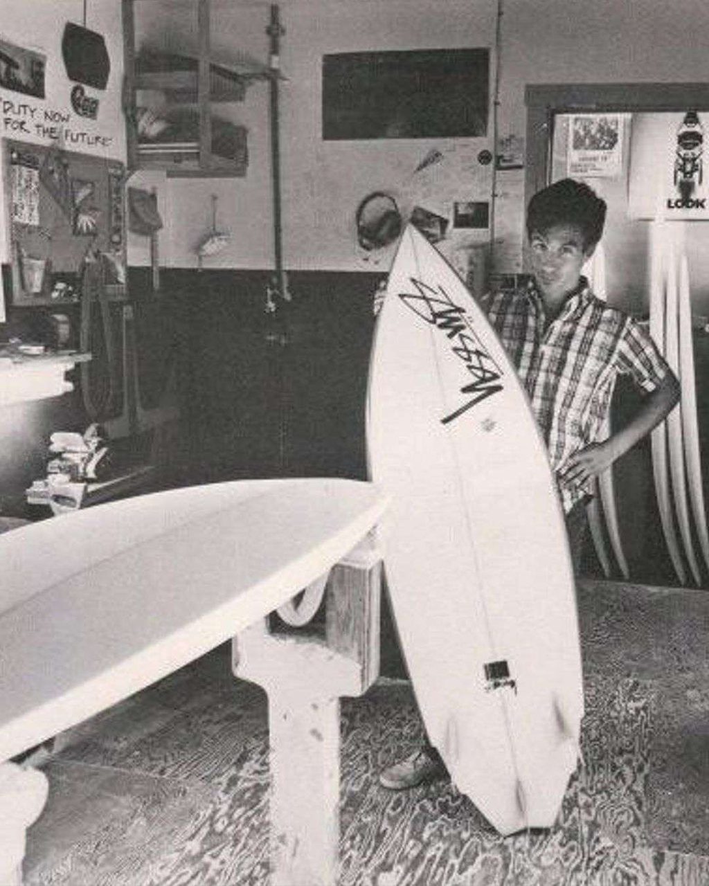 THE INTRIGUING RELATIONSHIP BETWEEN FASHION & SURF CULTURE