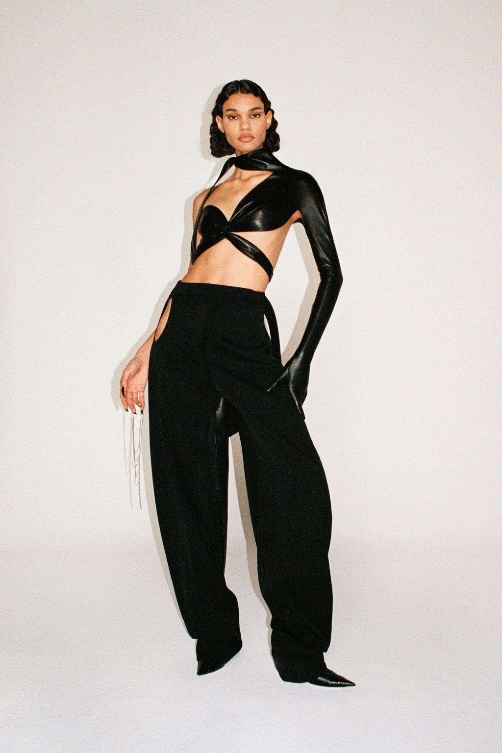 CADWALLADER DOES IT AGAIN FOR MUGLER AW21