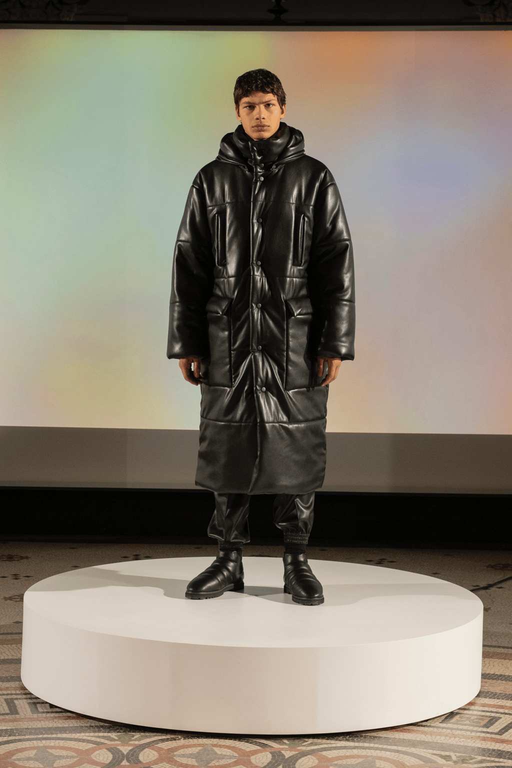 NANUSHKA PRESENTED A CLARIFIED COLLECTION & TRIBUTE TO UKRAINE AT PFW