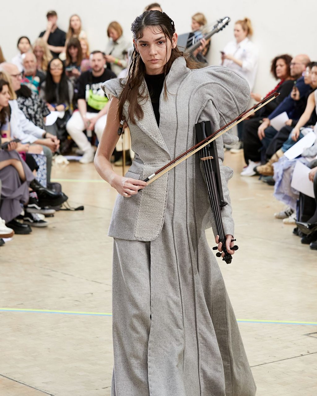 CIGARETTES ON THE RUNWAY & L’ORÉAL PRIZE WINNERS: WHAT WENT DOWN AT CSM’S BA FASHION SHOW
