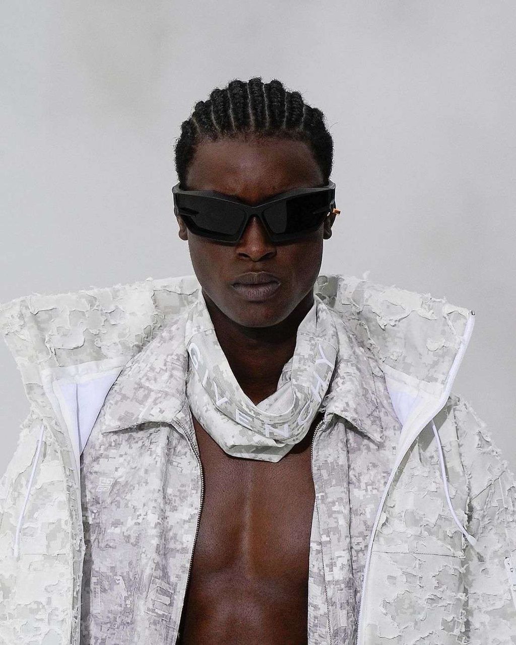 MATTHEW M. WILLIAMS' FIRST GIVENCHY MENSWEAR SHOW SLAPPED. & SPLASHED