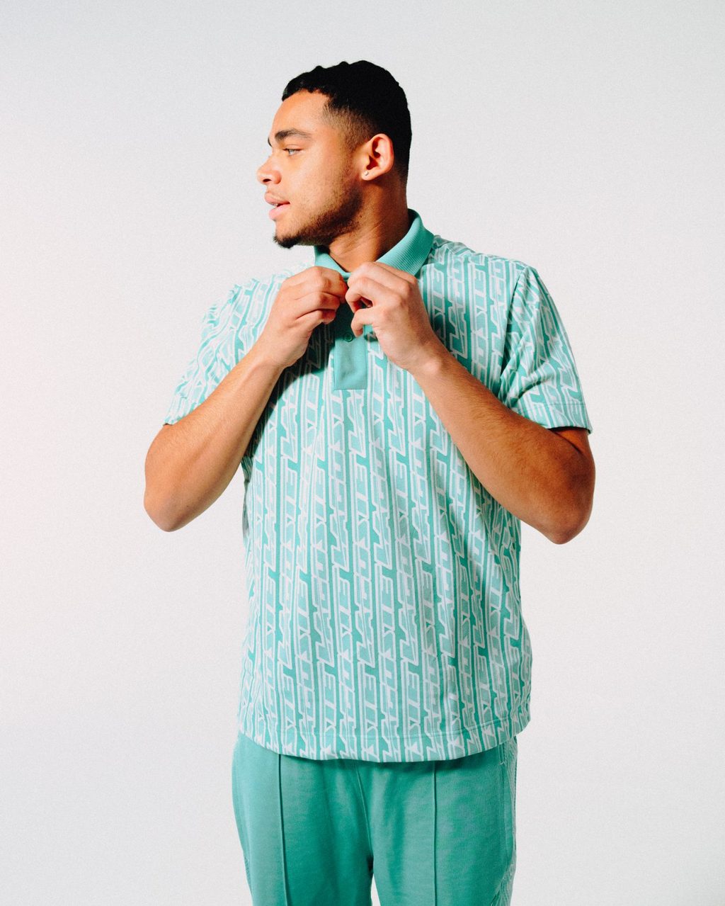 STYLING LACOSTE’S POLO WITH THE COMMUNITY