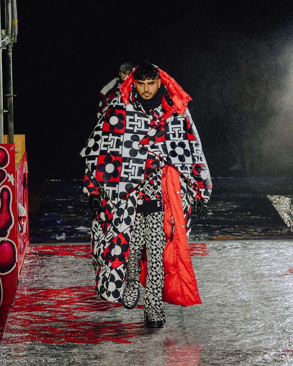 RACK TO RUNWAY: THE NOT-TO-BE-MISSED LOOKS FROM TOMMY’S FACTORY