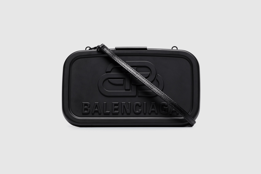 SPRING SUMMER MEANS BOLD ACCESSORIES, THANK US LATER