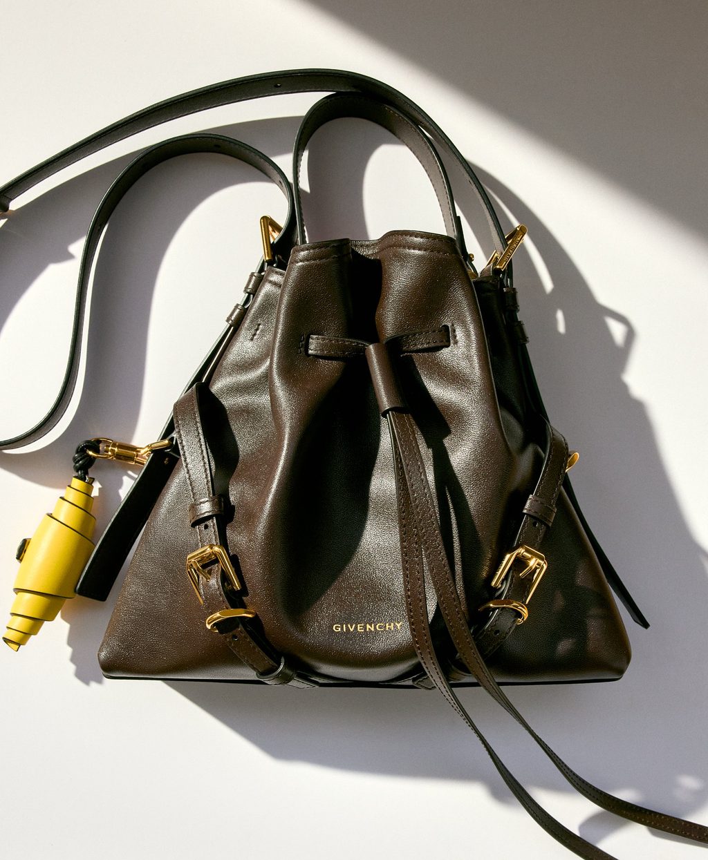 I need the Givenchy Voyou Bucket in my bag rotation