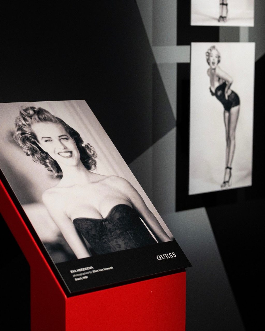 GUESS’s new exhibition celebrates Marilyn Monroe at Milan Design Week