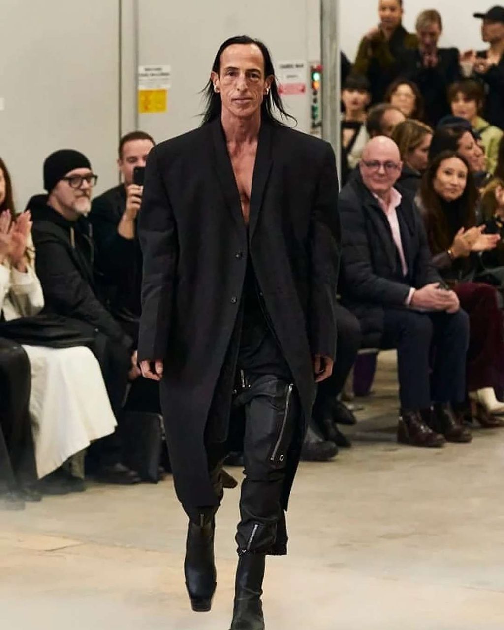 THE BEST APPROACH IS HEAD-ON: HERE ARE THE MOST IMPORTANT INTRODUCTORY PIECES FROM RICK OWENS
