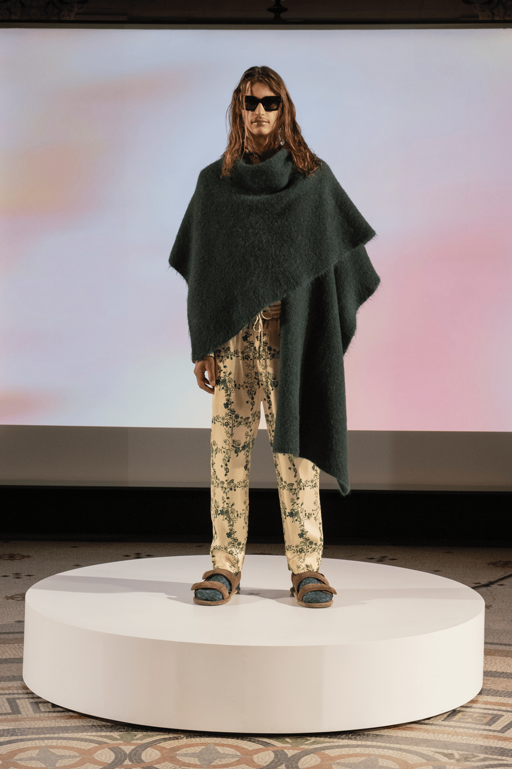 NANUSHKA PRESENTED A CLARIFIED COLLECTION & TRIBUTE TO UKRAINE AT PFW