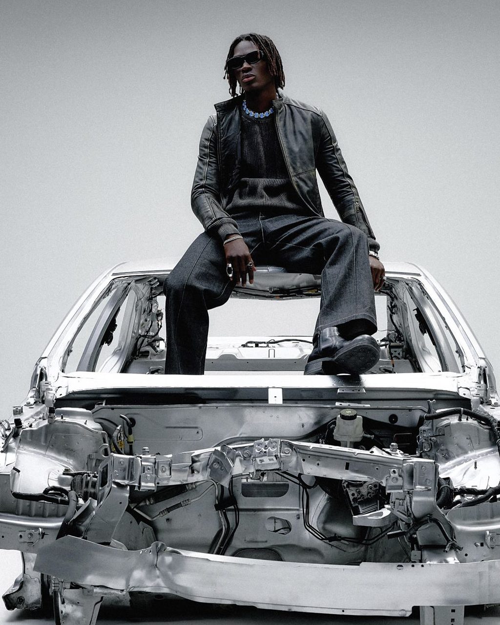 PLACES+FACES’ LATEST CAMPAIGN & LEVI’S NEW COLLABORATION: YOUR FRIDAY ROUNDUP
