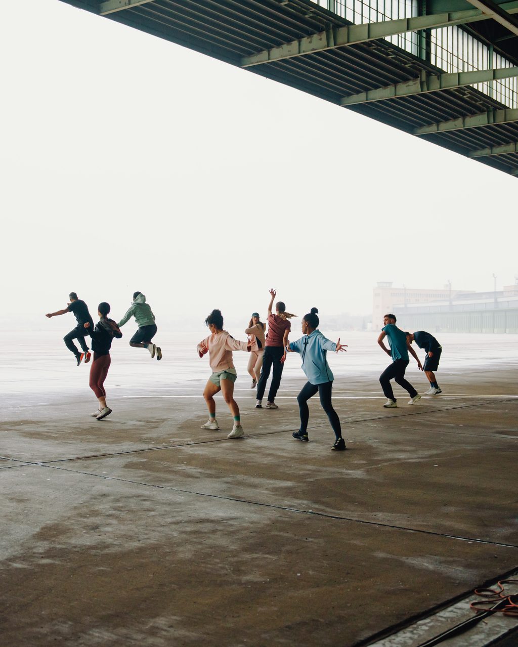 JUSTIN PECK AND SASHA WALTZ TALK CHOREOGRAPHY, HUMAN MOVEMENT, & ON’S NEW CAMPAIGN