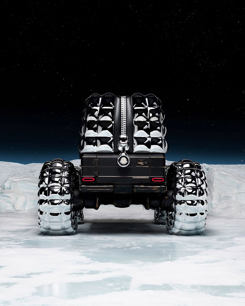 MONCLER & MERCEDES-BENZ UNVEIL PROJECT MONDO G