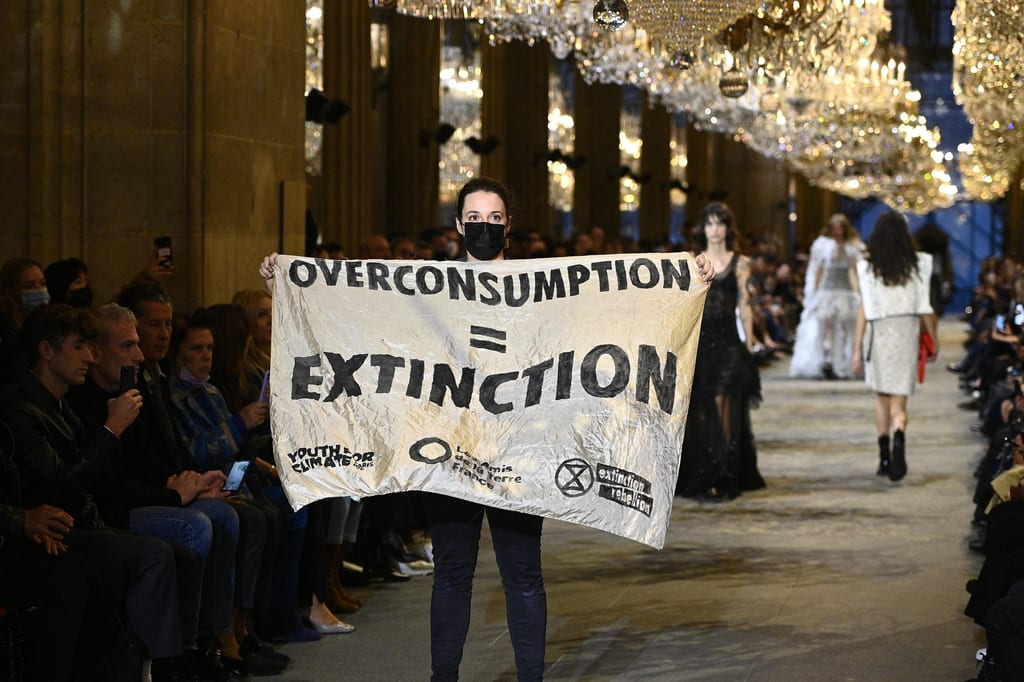 France has passed a new law that regulates fast fashion