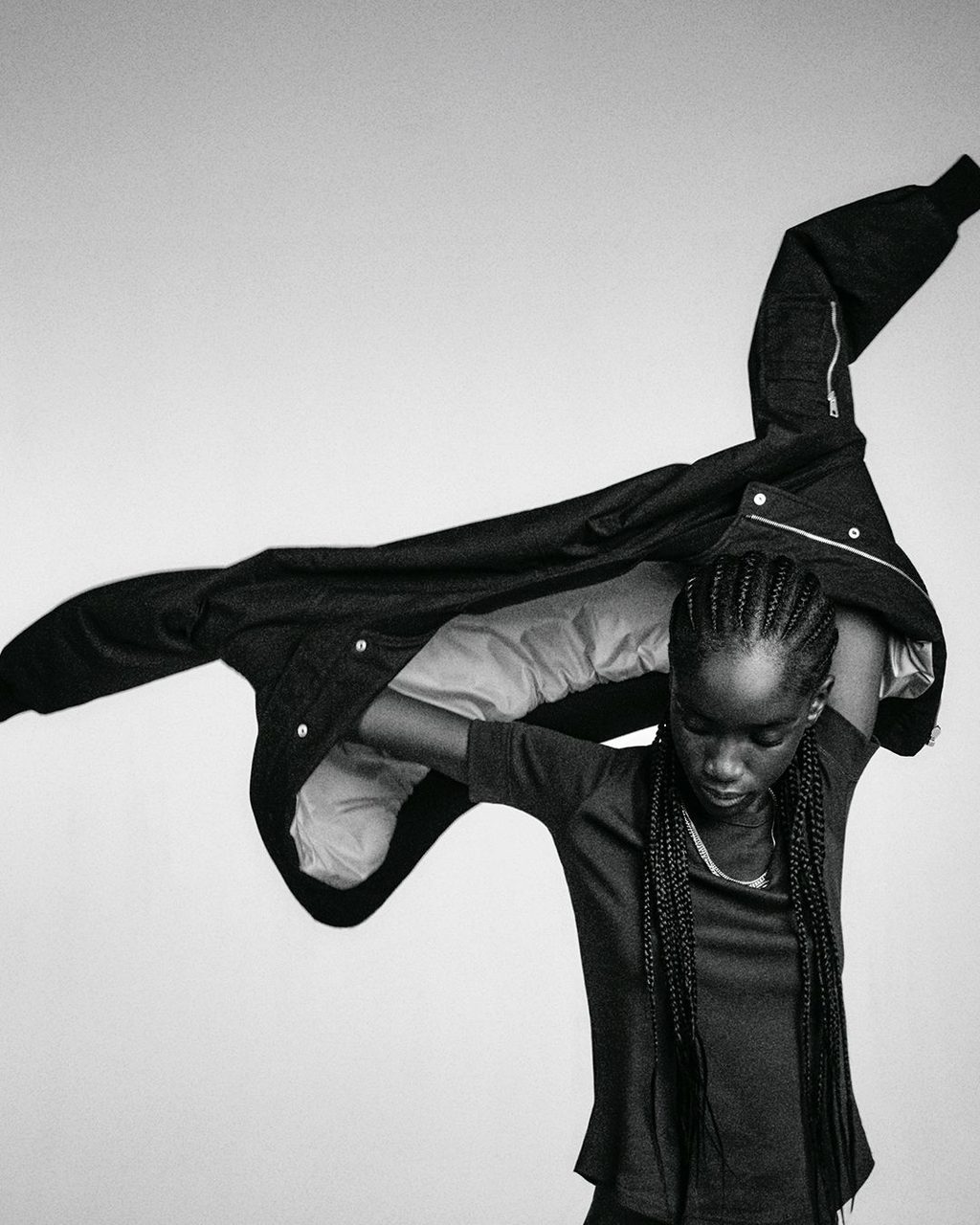 ISA BOULDER’S MENSWEAR SS23 CAMPAIGN & A HEAT X VETEMENTS PARTNERSHIP: YOUR FRIDAY ROUNDUP