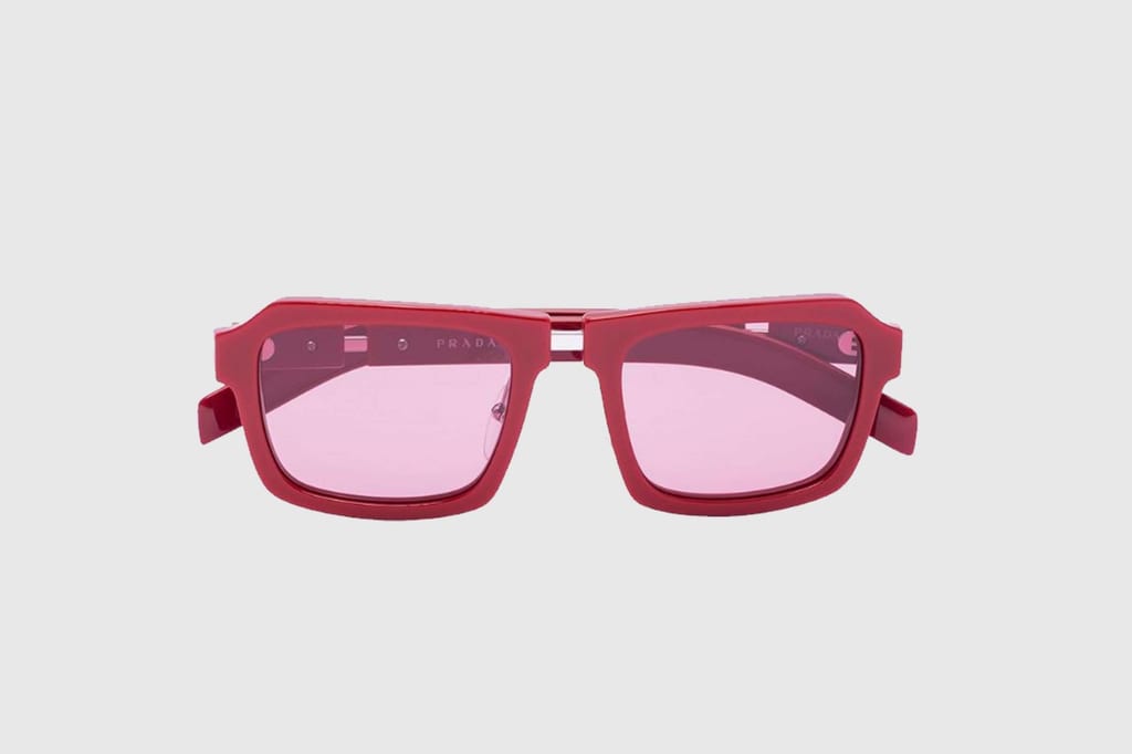 GO BOLD OR GO HOME WITH THESE 15 SUNGLASSES