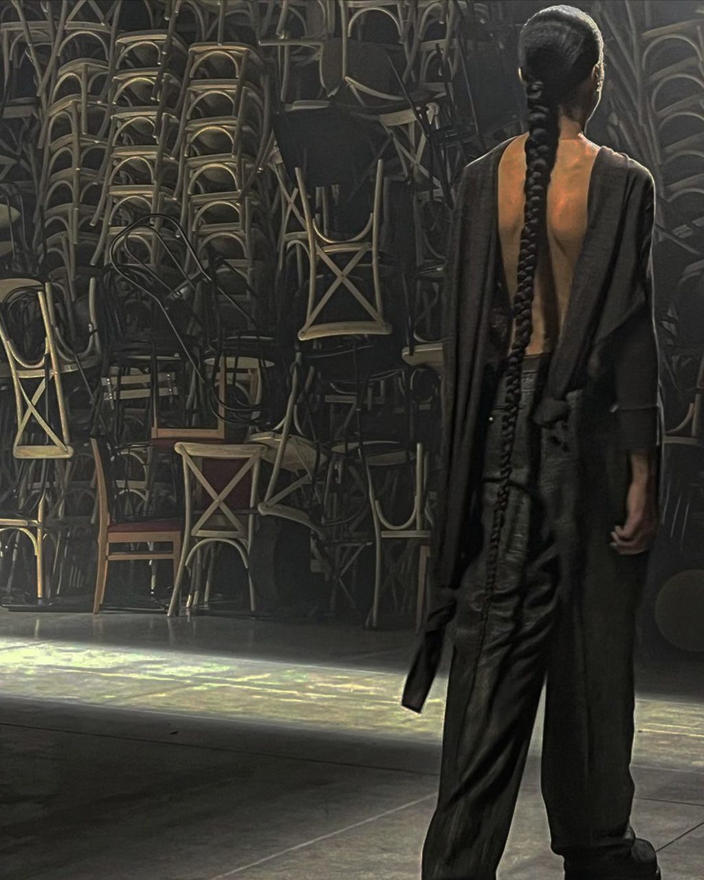 PULL UP A CHAIR: KEY TAKEAWAYS FROM MAGLIANO FW23