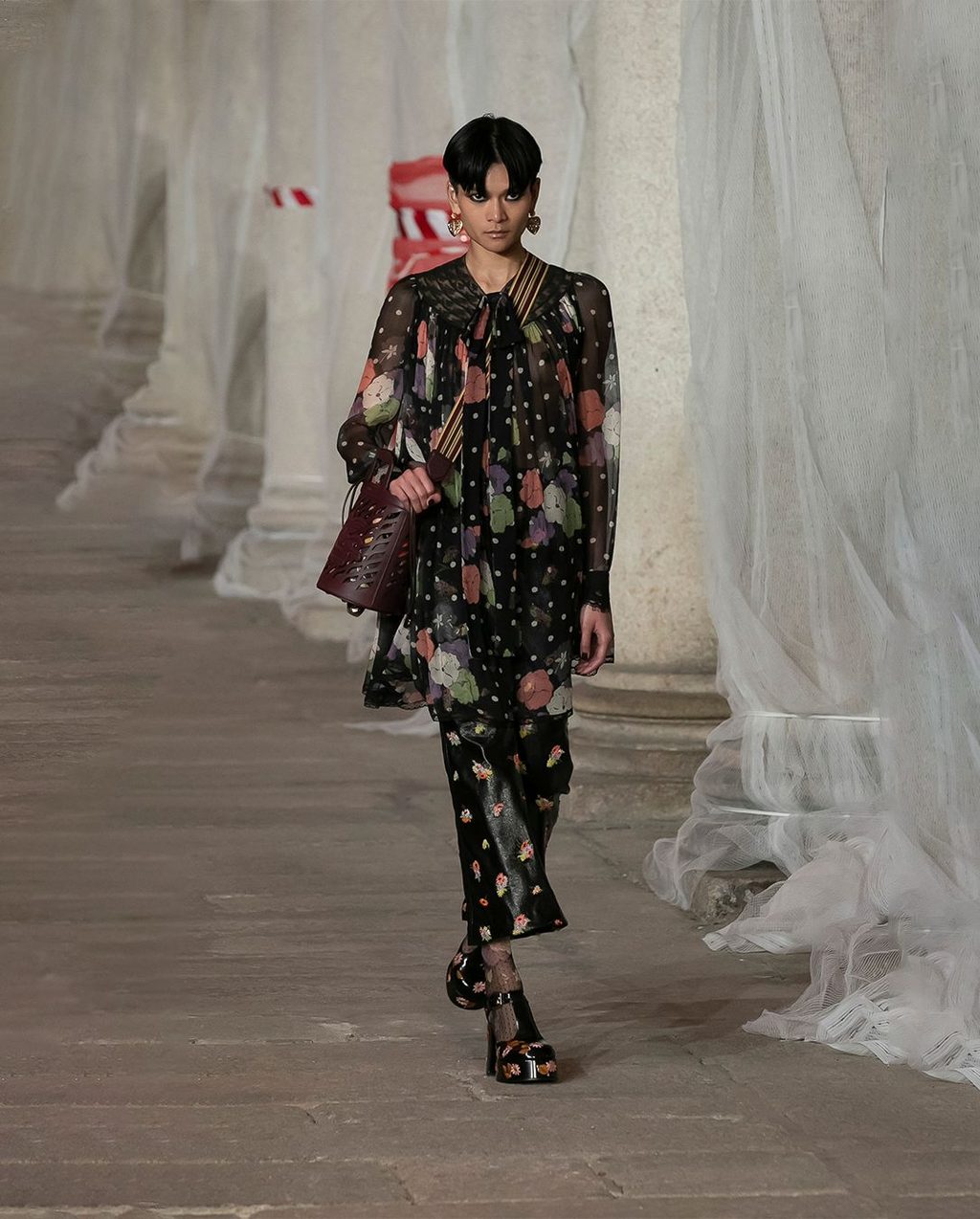 KEY TAKEAWAYS FROM ETRO’S RADICAL FW23 SHOW