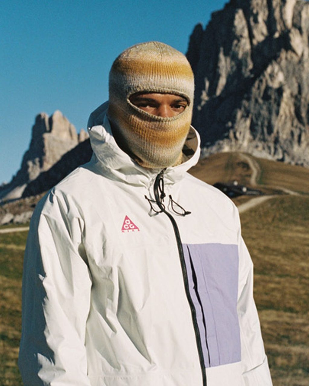LOEWE CHANNELS STILL-LIFE & MONCLER CHAMPIONS EVOLUTION: YOUR FRIDAY ROUNDUP