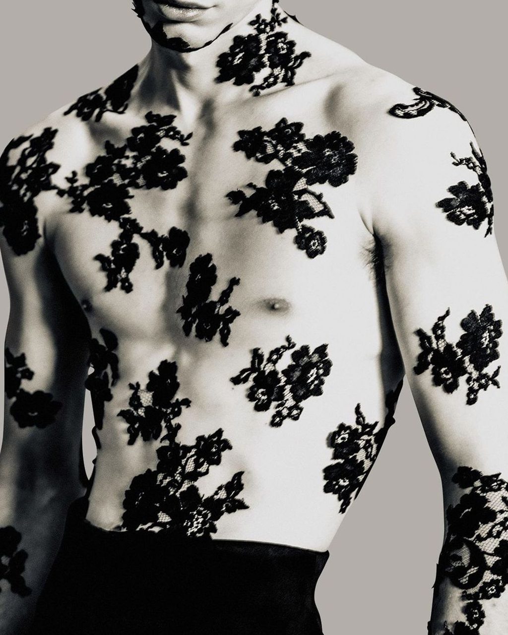 KILLER COLLECTIONS & PARISIAN PRELUDES: YOUR MONDAY BRIEFING