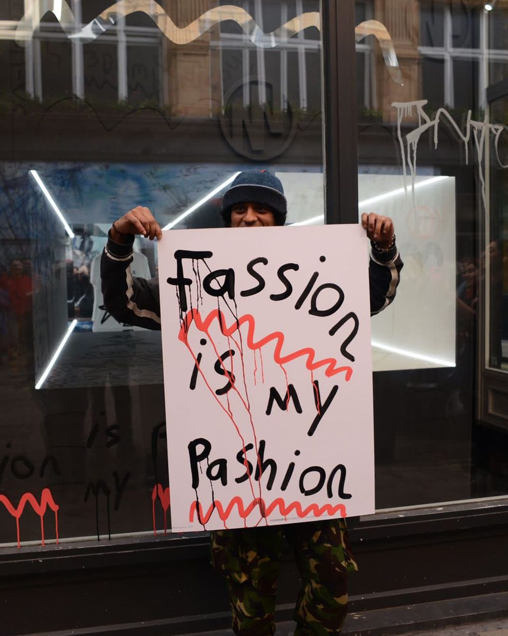NAVINDER TAKES ON CON-VS TO DISRUPT FASHION