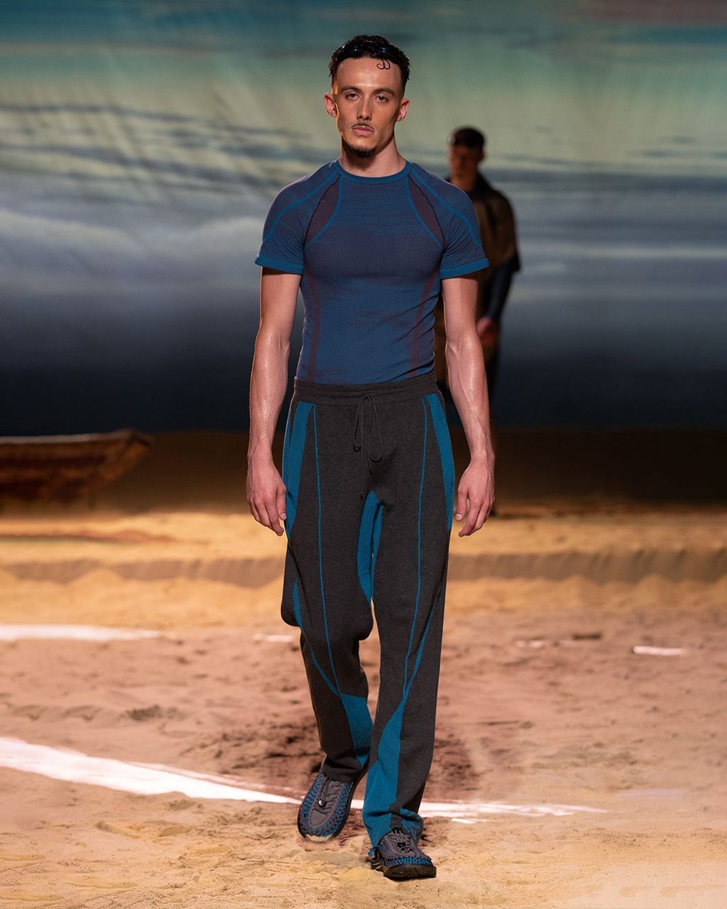 TOWEL TANNING & BREAKOUT DANCING: 4 KEY MOMENTS FROM SAUL NASH’S SS24 SHOW