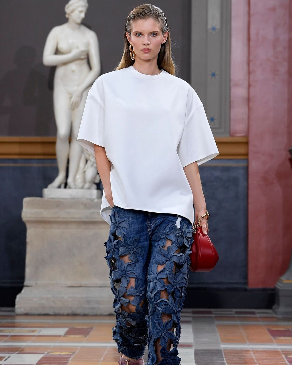 Valentino L’École SS24 is all in the details