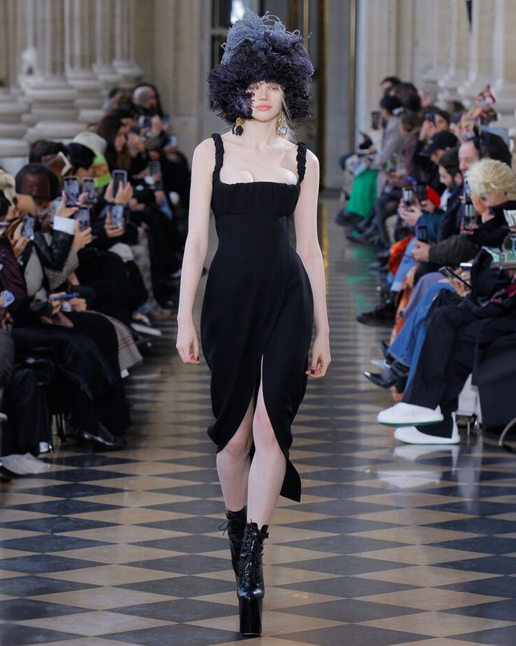 Here’s what’s going down at Paris Fashion Week this season