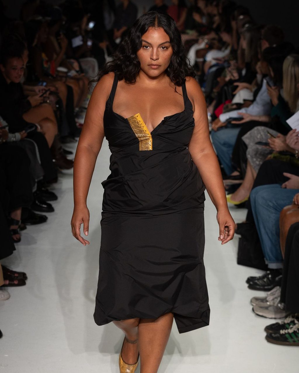 16Arlington SS24 served sheEO realness