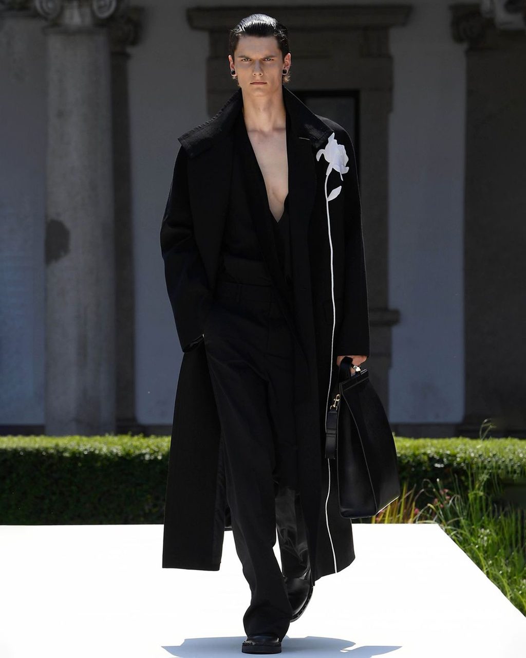 SCHOOL’S OUT BUT VALENTINO’S JUST GETTING STARTED: KEY TAKEAWAYS FROM ‘THE NARRATIVES’ SS24 SHOW