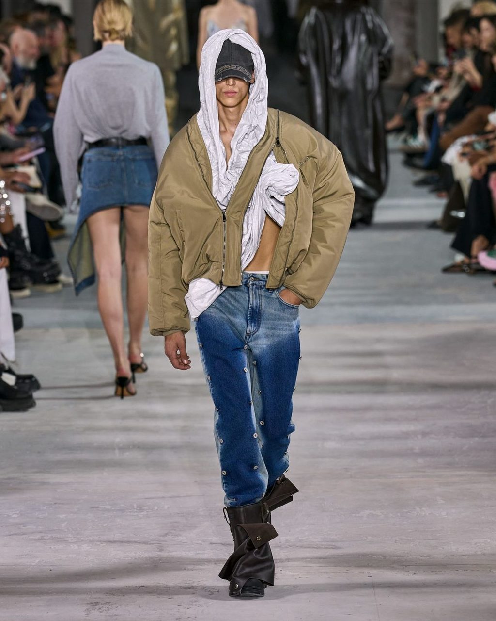Y/Project SS24 was ready for red carpets and sweaty all-nighters