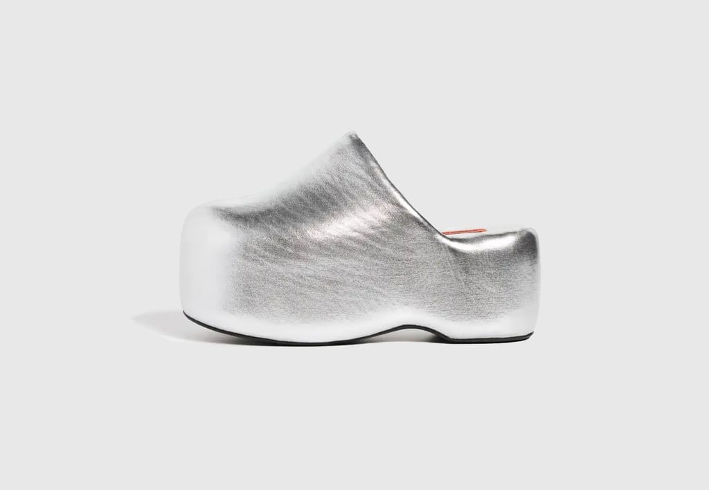 Let’s finally have it out: the Shopping Guide to Silver vs. Gold