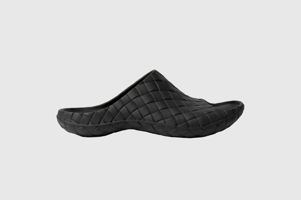 HERE ARE THE BEST SHOES, MULES & SNEAKERS FOR SUMMER