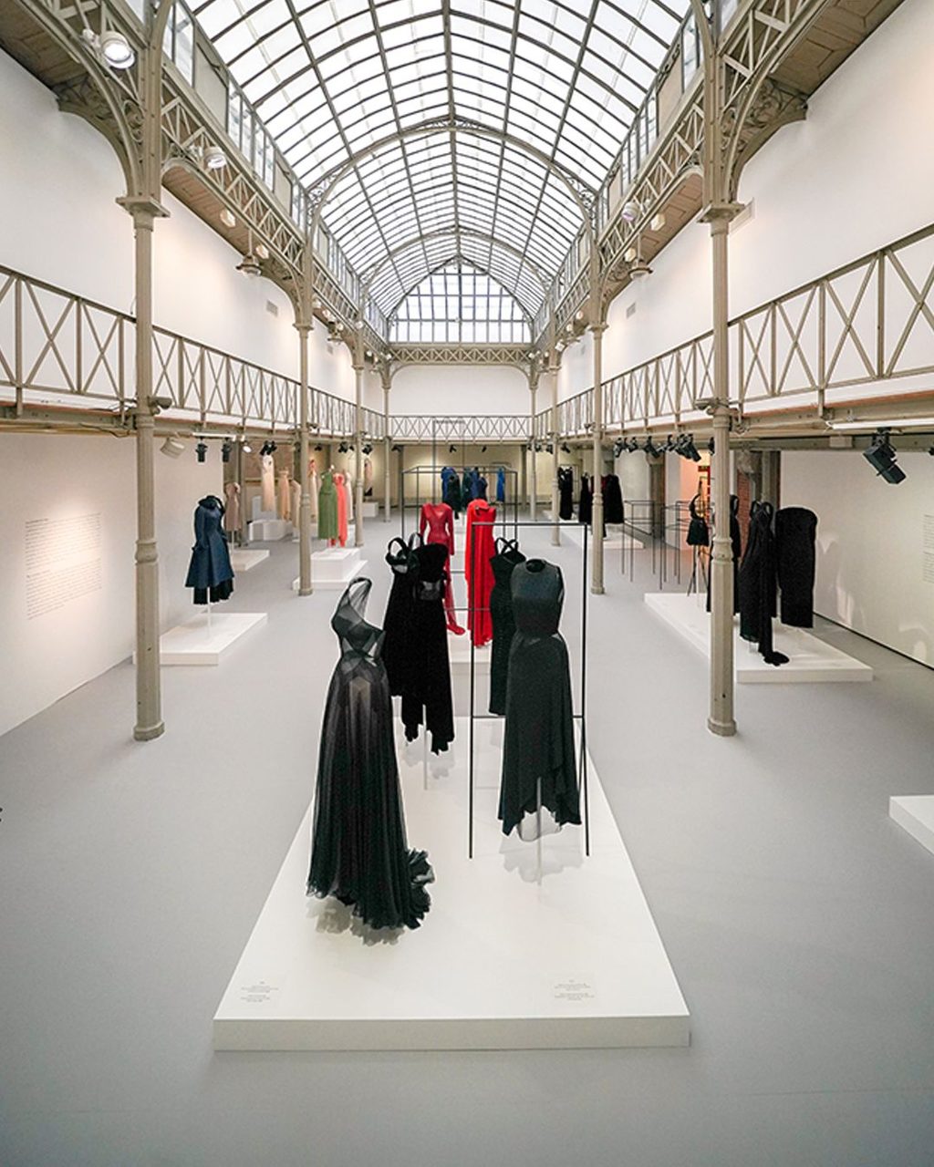 Around the World: Gucci goes cosmical & Dior J’adore opens up in Paris