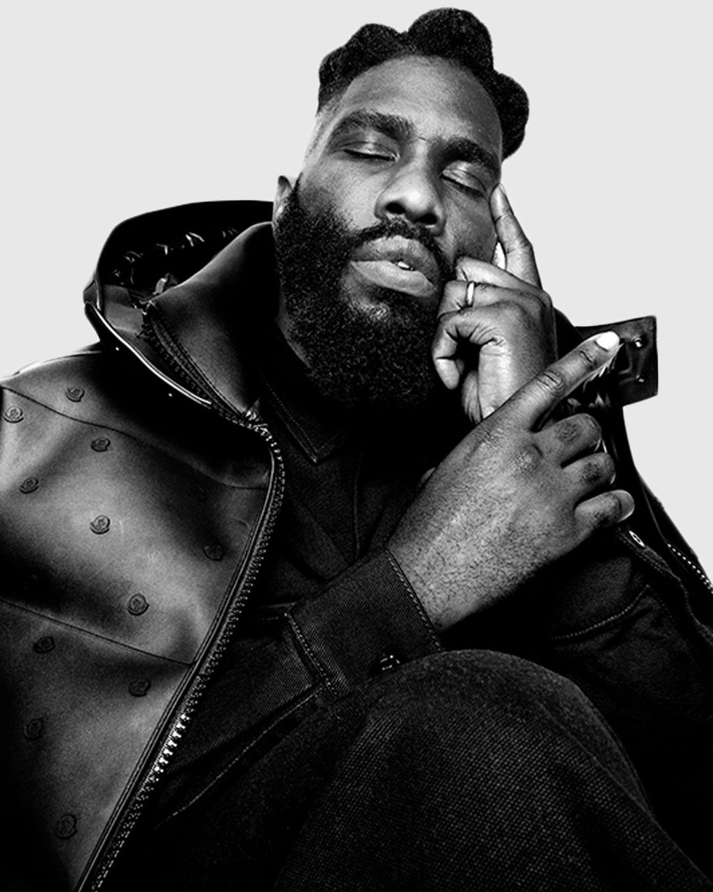 GIVING BACK THIS BLACK-FRIDAY, CREATIVE DIRECTOR MAYHEM & MORE: YOUR FRIDAY BRIEFING