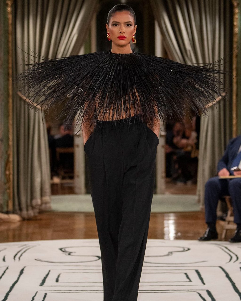 Schiaparelli really said “seafood platter” for SS24