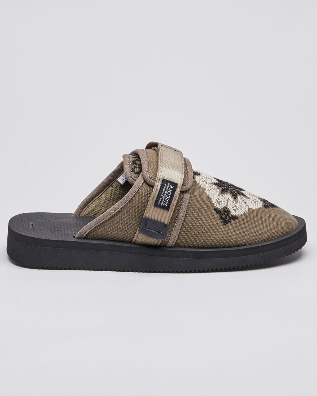 Aḍish x SUICOKE FW23 is giving grandma (and we’re obsessed)